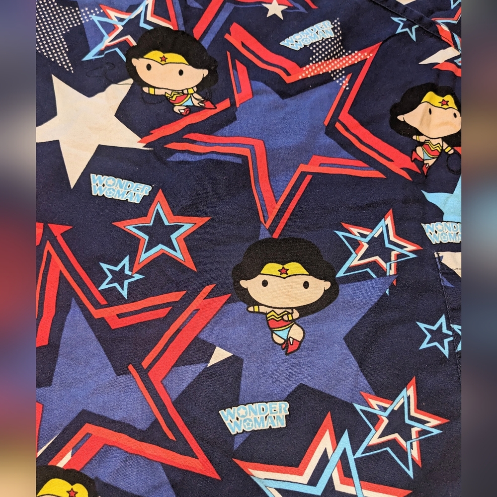 DC Wonder Woman V-Neck Cotton Scrub Top - Picture 5 of 9